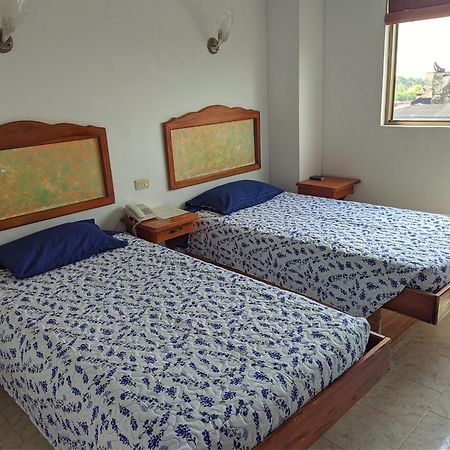 Hotel Armont Calarcá المظهر الخارجي الصورة