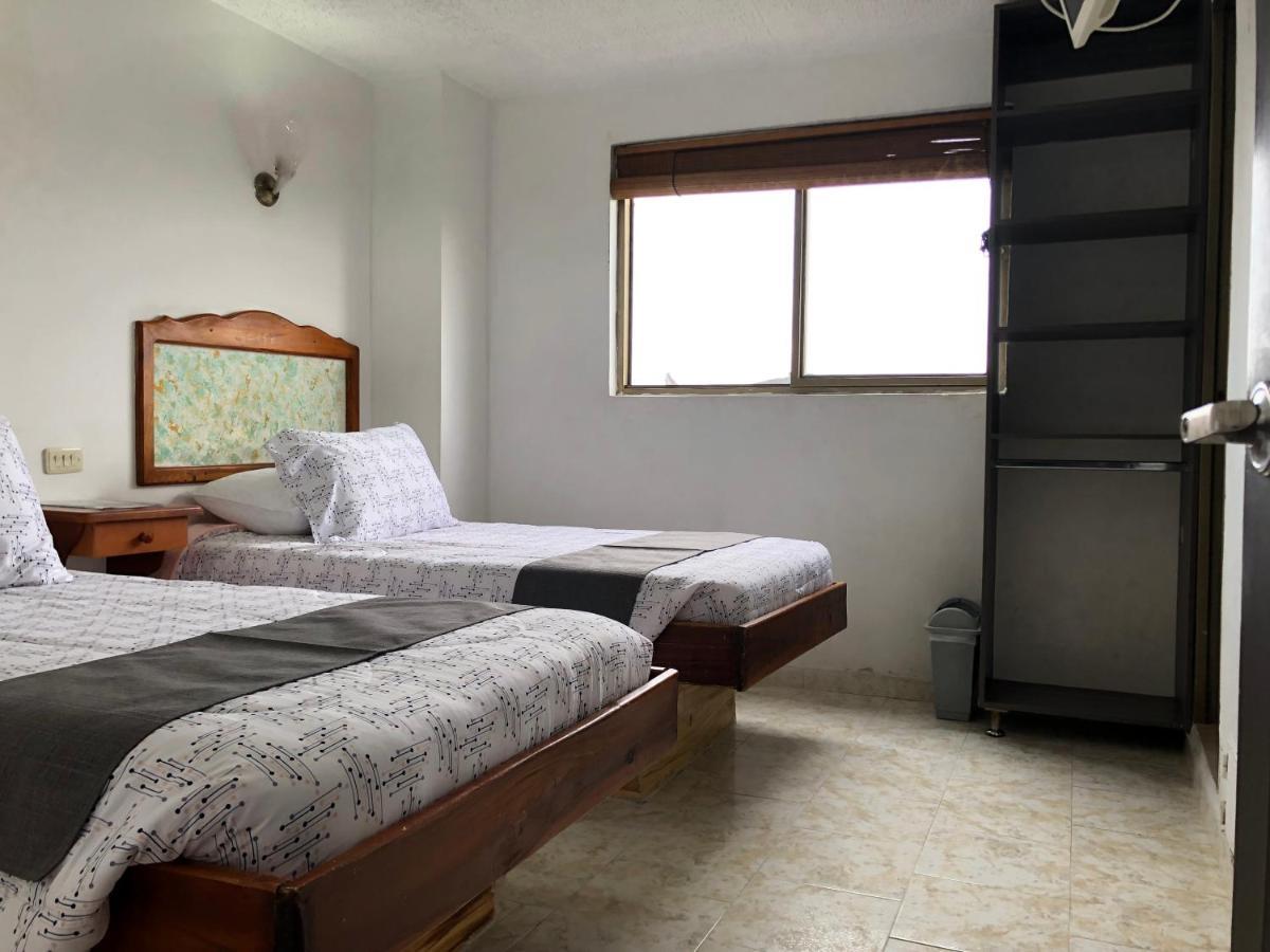 Hotel Armont Calarcá المظهر الخارجي الصورة