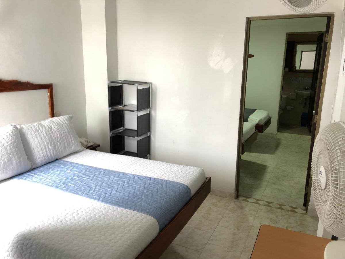 Hotel Armont Calarcá المظهر الخارجي الصورة
