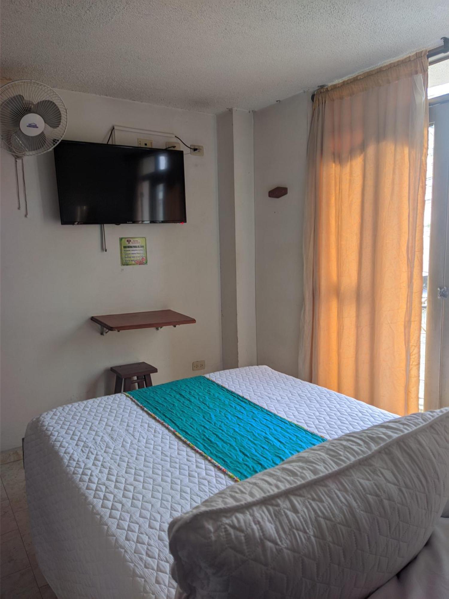 Hotel Armont Calarcá المظهر الخارجي الصورة