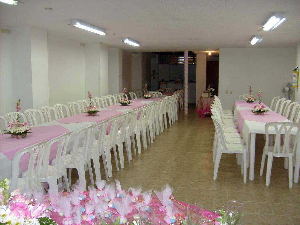 Hotel Armont Calarcá المظهر الخارجي الصورة