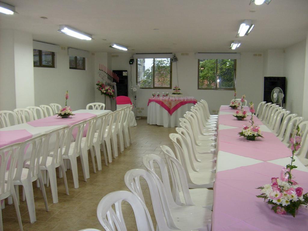 Hotel Armont Calarcá المظهر الخارجي الصورة