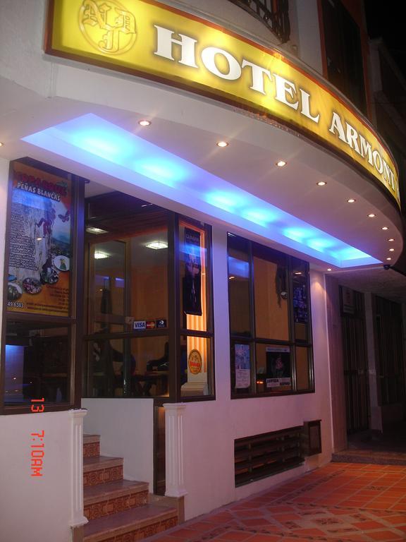 Hotel Armont Calarcá المظهر الخارجي الصورة